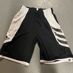 Men’s adidas athletic sportswear shorts